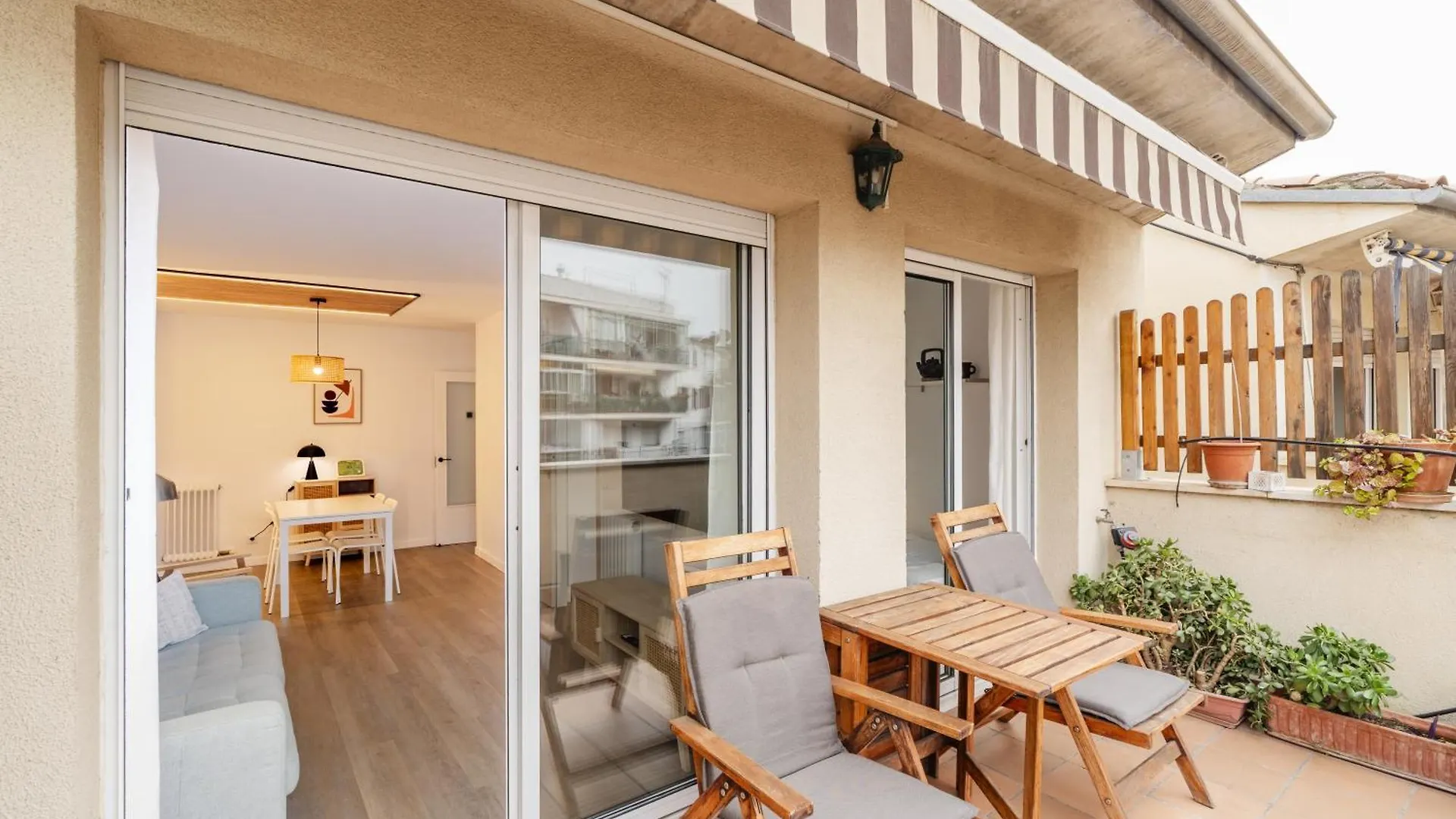 Apartamento Con Dos Grandes Terrazas En 赫罗纳
